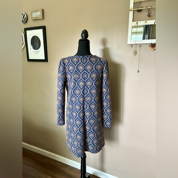 LOFT Medallion Jacquard Shift Dress puff shoulder sleeve comfy cute EUC Sz 6 - Picture 4 of 13